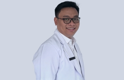 dr. Munadi Kamaluddin
